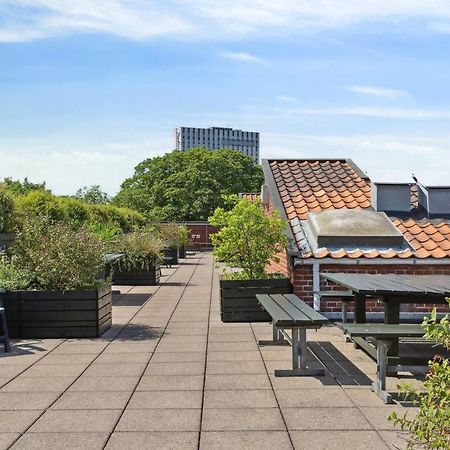 First Row Apartment With Balcony To The Ramparts 哥本哈根 外观 照片